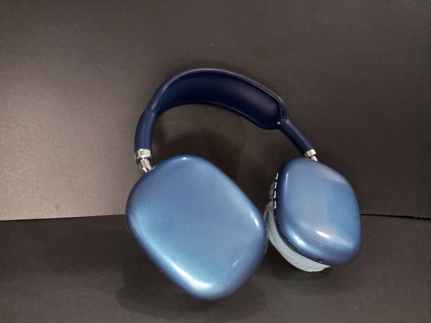 P9 Wireless Bluetooth Headphone