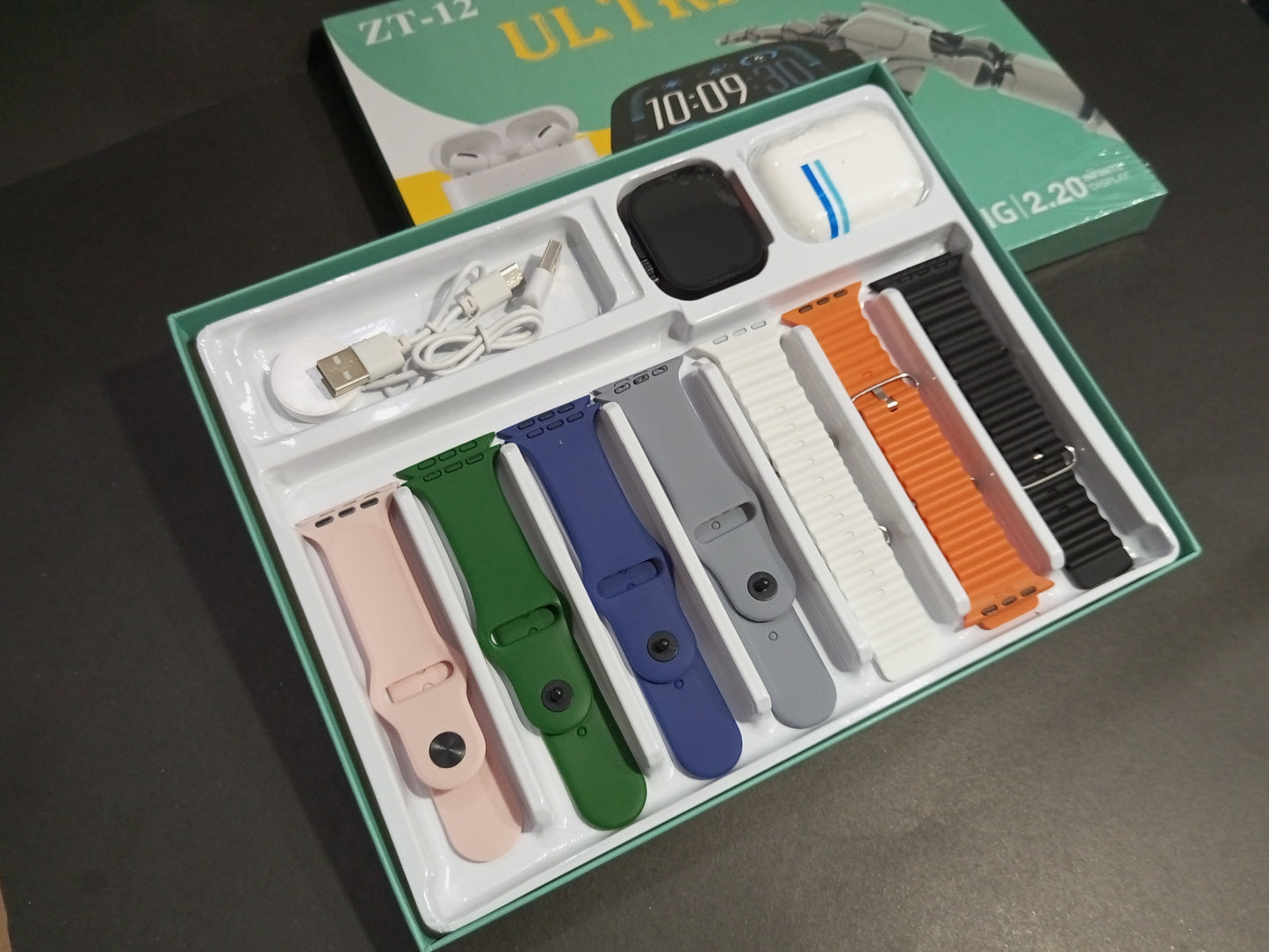Watch Ultra 3 Deal Smart watch with earpods